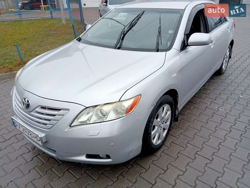 Седан Toyota Camry 2008 в Харкові