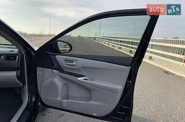 Седан Toyota Camry 2015 в 
