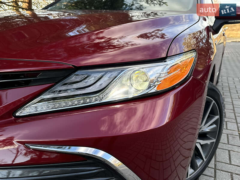 Седан Toyota Camry 2021 в Дрогобыче