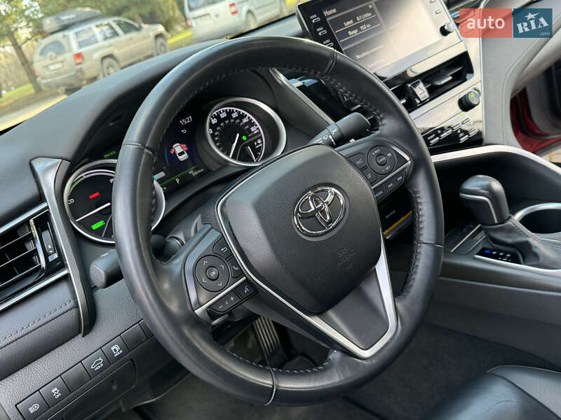 Седан Toyota Camry 2021 в Дрогобыче