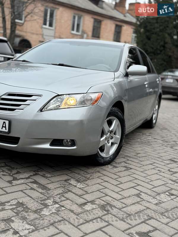 Toyota Camry 2006