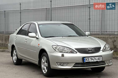 Седан Toyota Camry 2005 в Дніпрі