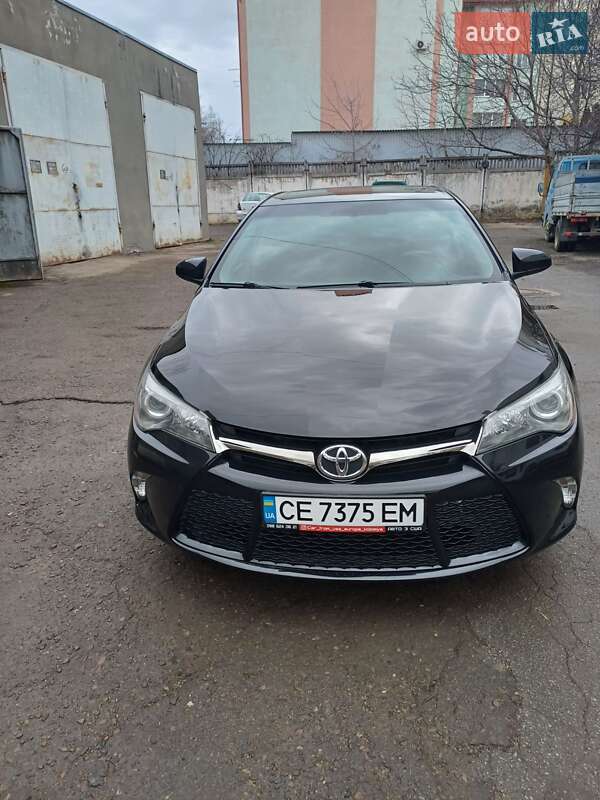 Toyota Camry 2016