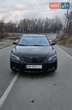 Седан Toyota Camry 2006 в Малині