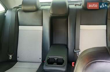 Седан Toyota Camry 2012 в 