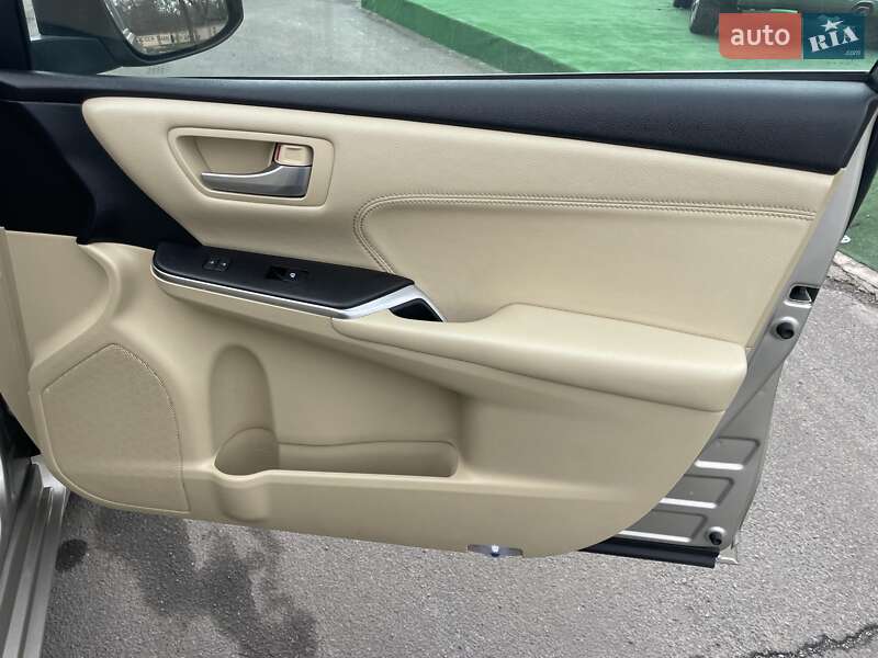 Седан Toyota Camry 2015 в Одессе фото 18 Седан Toyota Camry 2015 в Одессе