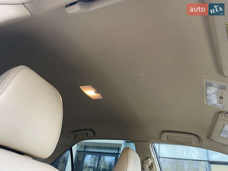 Седан Toyota Camry 2015 в Одессе фото 33 Седан Toyota Camry 2015 в Одессе