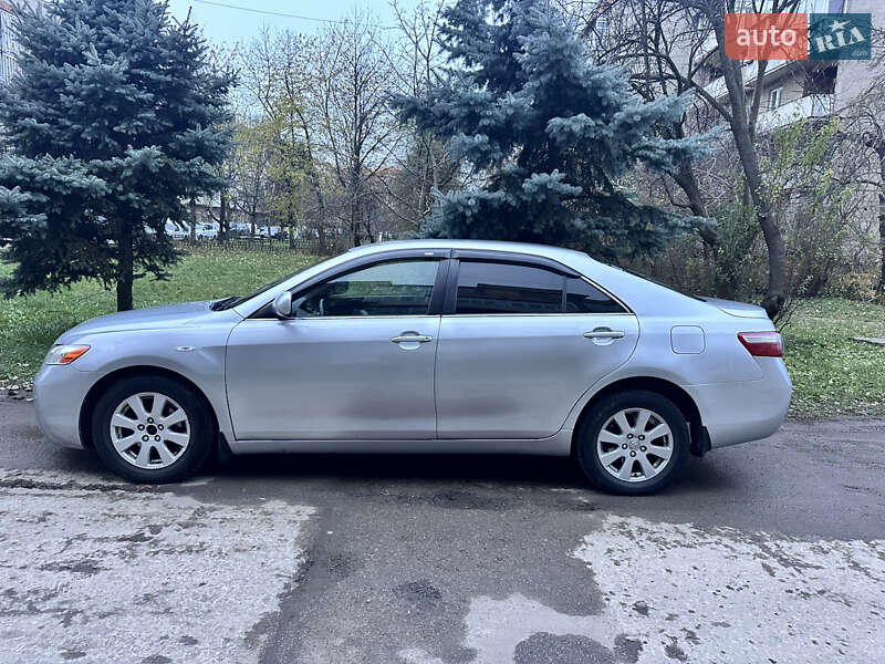 Седан Toyota Camry 2008 в Мукачевому