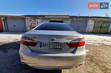 Седан Toyota Camry 2017 в Дніпрі