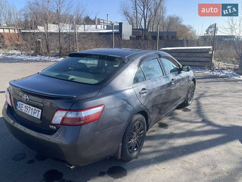 Седан Toyota Camry 2008 в Дніпрі