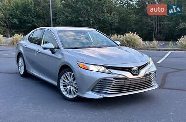 Toyota Camry 2020