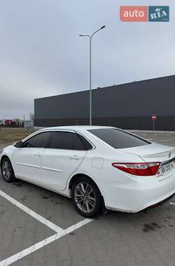 Седан Toyota Camry 2016 в Нових Петрівцях