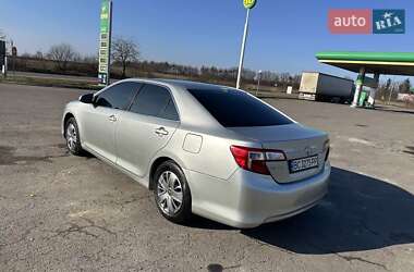 Седан Toyota Camry 2012 в 