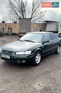 Седан Toyota Camry 1999 в Одесі