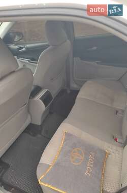 Седан Toyota Camry 2013 в 