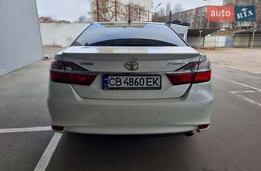 Седан Toyota Camry 2014 в Чернигове