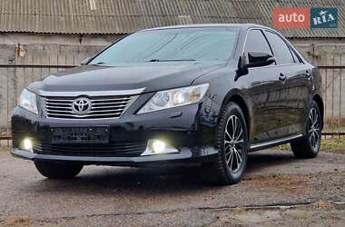 Седан Toyota Camry 2014 в Смеле