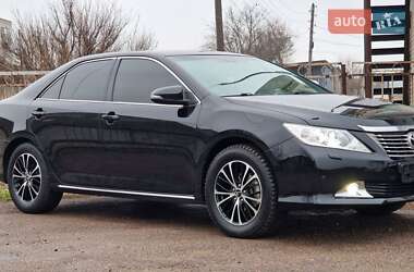 Седан Toyota Camry 2014 в Смеле