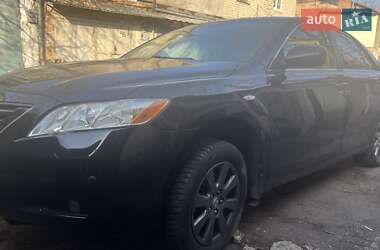 Седан Toyota Camry 2008 в Ровно