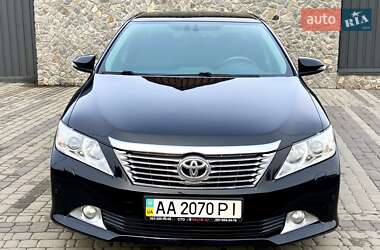 Седан Toyota Camry 2013 в Белой Церкви