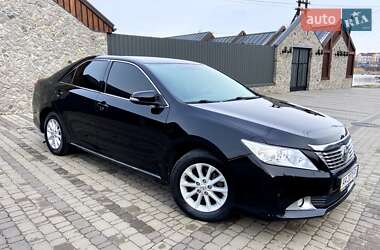 Седан Toyota Camry 2013 в Белой Церкви