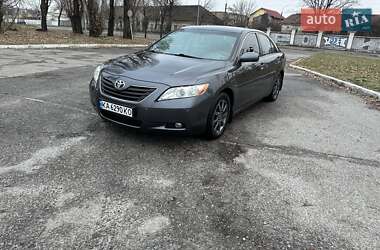 Седан Toyota Camry 2007 в Києві