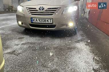 Седан Toyota Camry 2007 в Києві