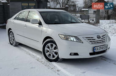 Седан Toyota Camry 2008 в Києві