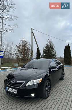 Седан Toyota Camry 2007 в Львові