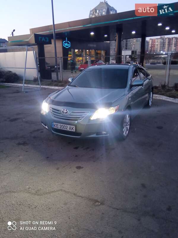 Седан Toyota Camry 2007 в Днепре