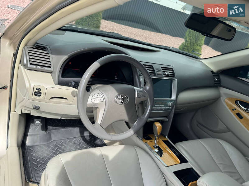 Седан Toyota Camry 2006 в Одесі