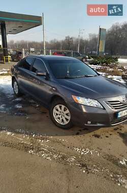 Седан Toyota Camry 2008 в Павлограді