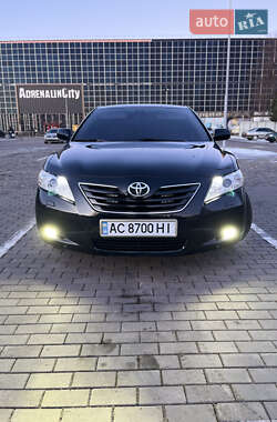 Седан Toyota Camry 2008 в Луцьку