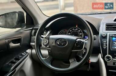 Седан Toyota Camry 2012 в Одессе