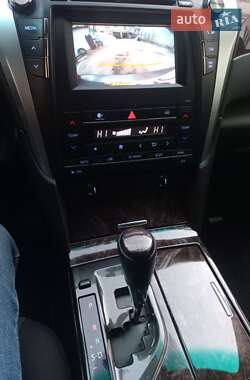 Седан Toyota Camry 2015 в 