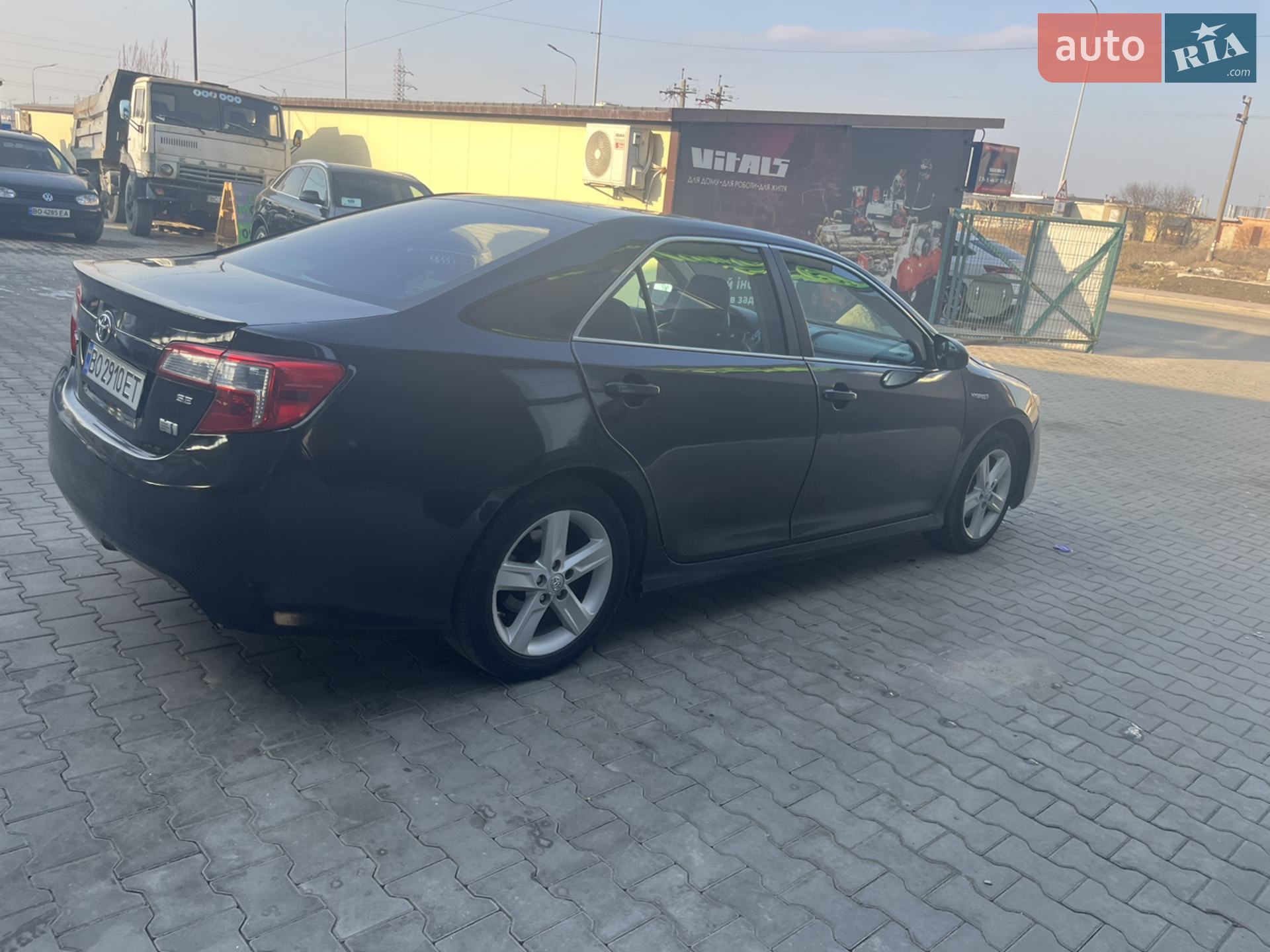 2014 Toyota Camry - мініатюра 3