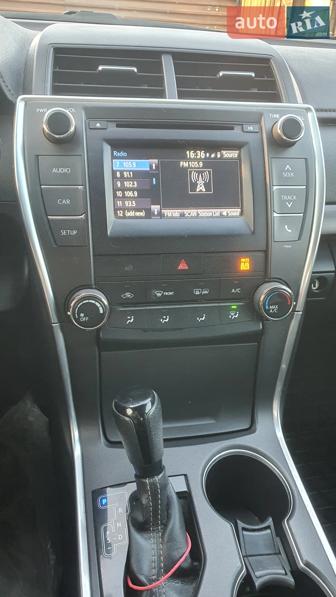 2016 Toyota Camry - мініатюра 7