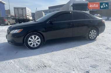 Седан Toyota Camry 2006 в Києві