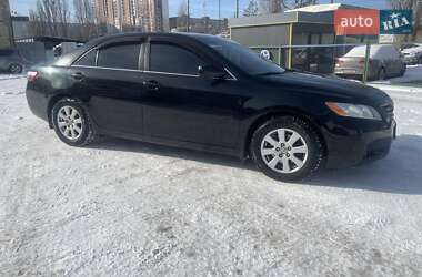 Седан Toyota Camry 2006 в Києві