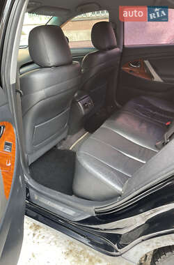 Седан Toyota Camry 2009 в Сумах