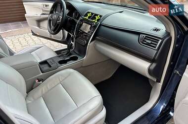 Седан Toyota Camry 2015 в Одесі