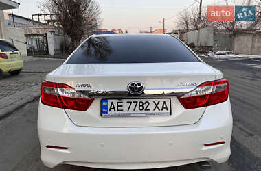 Седан Toyota Camry 2012 в 