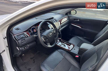 Седан Toyota Camry 2012 в 