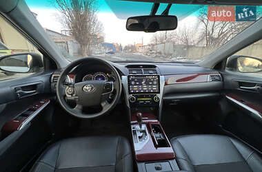 Седан Toyota Camry 2012 в 