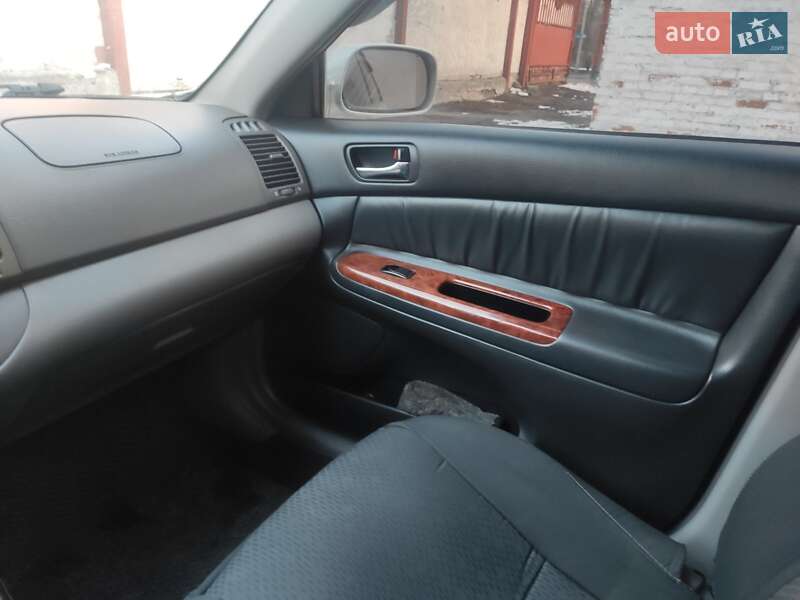 Седан Toyota Camry 2004 в Днепре фото 9 Седан Toyota Camry 2004 в Днепре