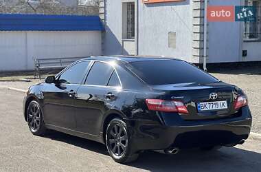 Седан Toyota Camry 2006 в Радивилове