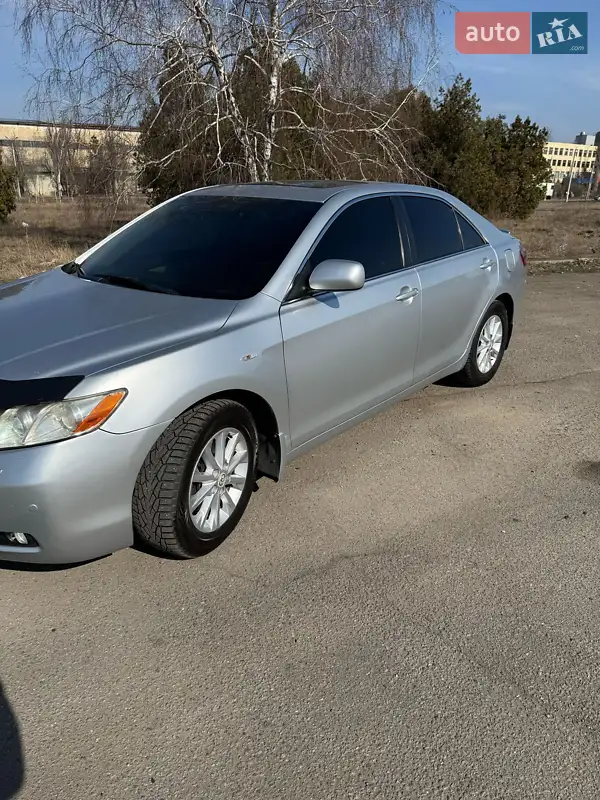 Седан Toyota Camry 2006 в 