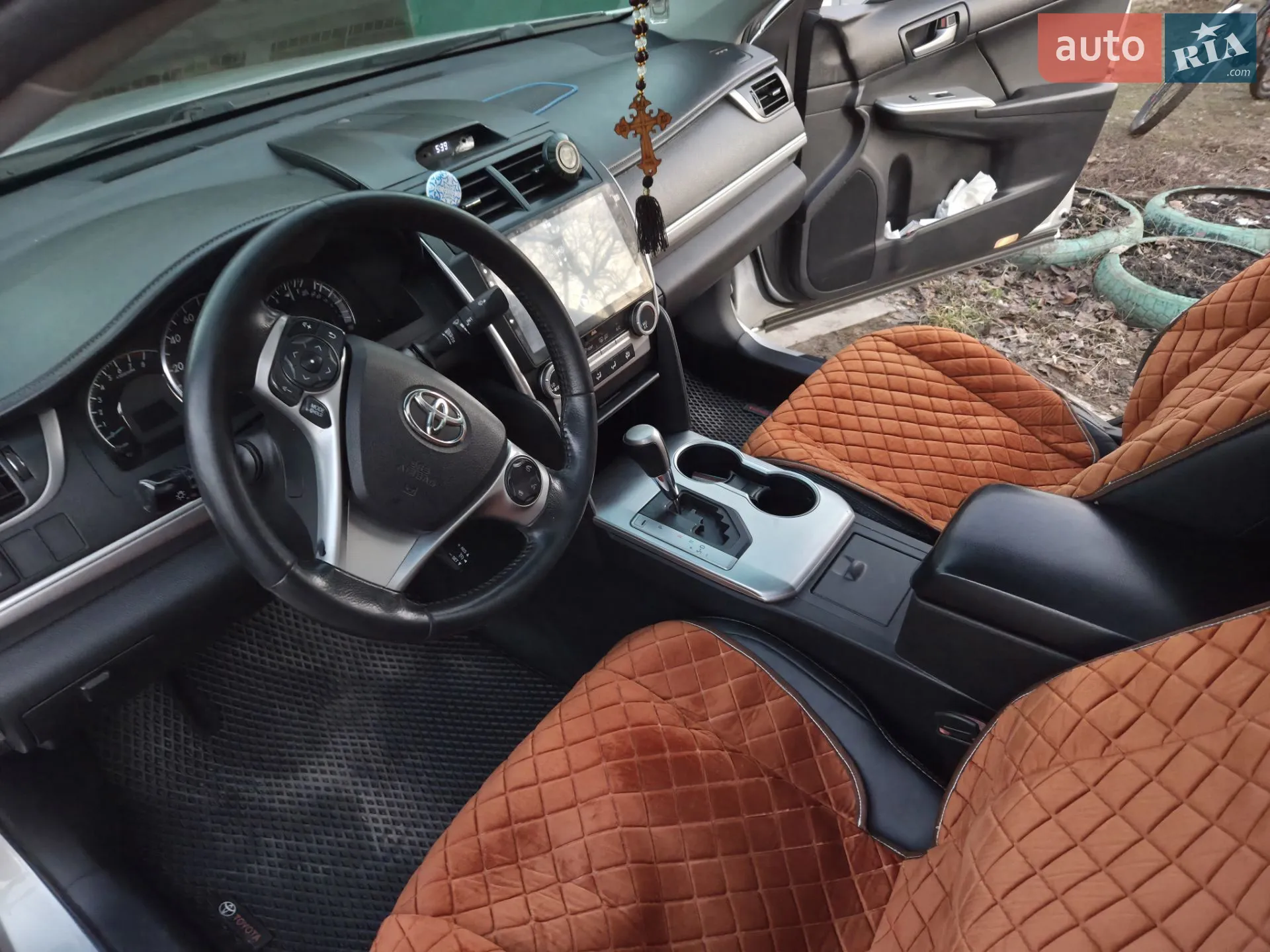 2014 Toyota Camry - мініатюра 17