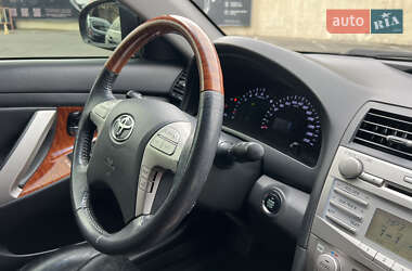 Седан Toyota Camry 2011 в Одессе