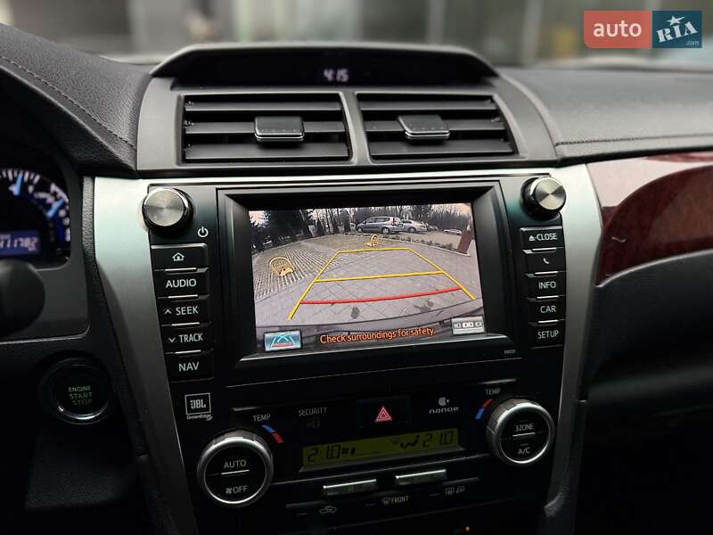 Седан Toyota Camry 2012 в Львове